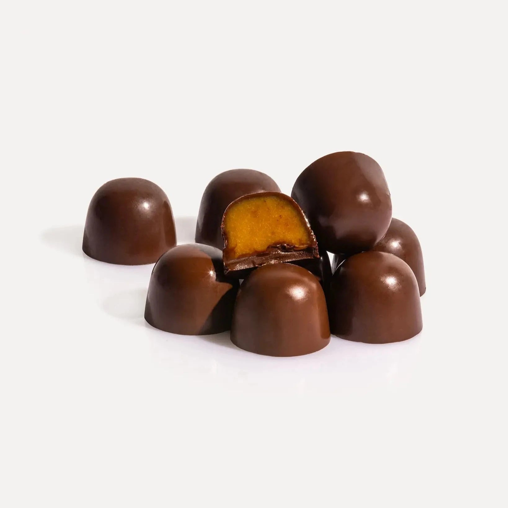 Collagen-infused dark chocolate with wild strawberries for women’s beauty boosting energy hair skin and nails.